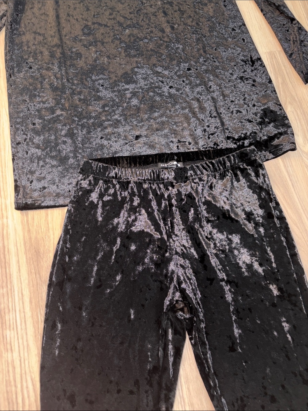 Fashion nova Velvet Black Two-Piece Lounge Set - Picture 8 of 13
